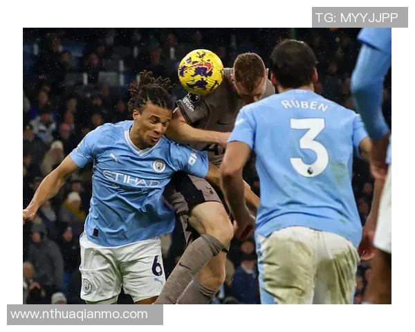 英超激战曼城险胜热刺乌龙球引发争议判罚引爆全场气氛